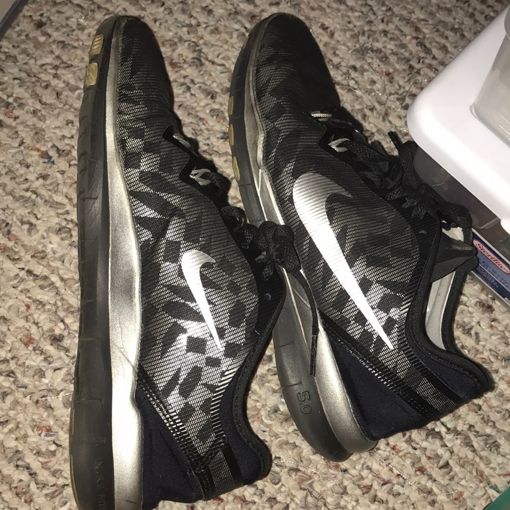 Nike 5.0 black and silver